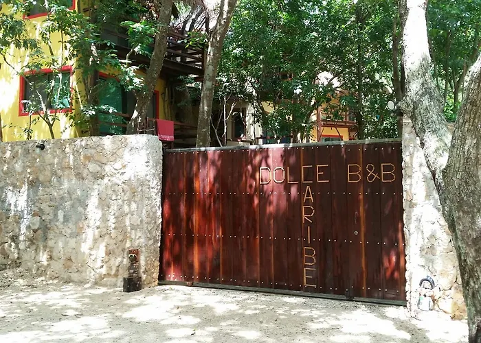 Dolce Caribe Xcaret Acomodação com café da manhã  2*